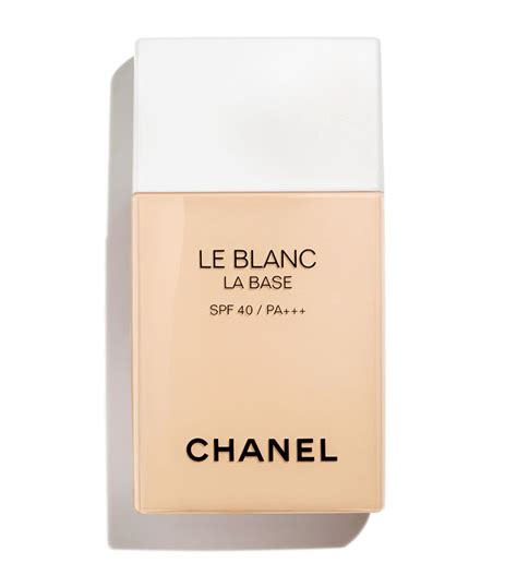 chanel le blanc primer uk|Chanel le blanc makeup base.